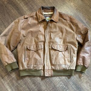 Vintage 100% leather Men's brown Bomber Jacket XL